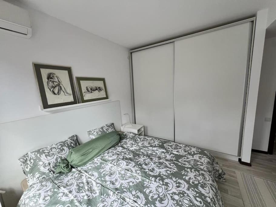 Kazanlak Large Guest House Apartment Near The Center With Full Kitchen & Dining Room, King Beds, Garden Patio, Free Parking & Self Check-In Екстериор снимка
